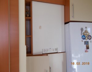 Appartement 4 chambres à vendre dans Cluj-napoca, zone Buna Ziua