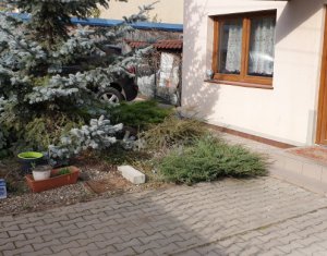 Maison 6 chambres à vendre dans Cluj-napoca, zone Manastur