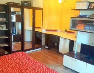 Maison 6 chambres à vendre dans Cluj-napoca, zone Manastur
