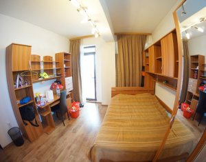 Appartement 3 chambres à louer dans Cluj-napoca, zone Plopilor