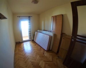 Appartement 3 chambres à louer dans Cluj-napoca, zone Zorilor