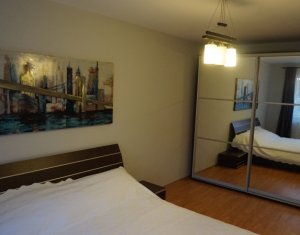 Appartement 3 chambres à vendre dans Cluj-napoca, zone Manastur