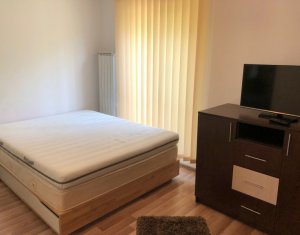 Appartement 3 chambres à louer dans Cluj-napoca, zone Zorilor