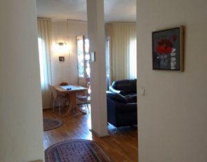 Appartement 3 chambres à louer dans Cluj-napoca, zone Centru