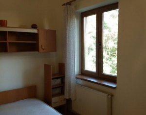 Appartement 3 chambres à louer dans Cluj-napoca, zone Centru