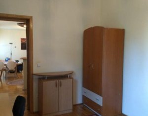 Appartement 3 chambres à louer dans Cluj-napoca, zone Centru