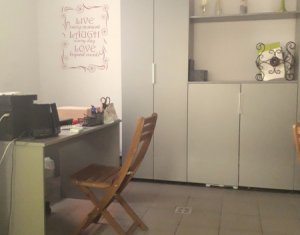 Bureau à louer dans Cluj-napoca, zone Centru