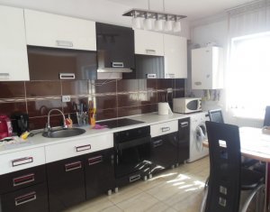 Lakás 2 szobák eladó on Floresti