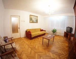 , 74m2 dans Cluj-napoca, zone Plopilor