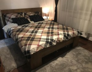 Appartement 3 chambres à vendre dans Cluj-napoca, zone Manastur