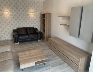 Appartement 3 chambres à louer dans Cluj-napoca, zone Centru