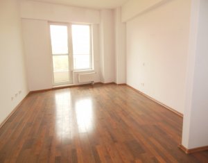 Appartement 3 chambres à louer dans Cluj-napoca, zone Plopilor