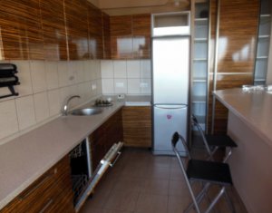 Appartement 3 chambres à louer dans Cluj-napoca, zone Gheorgheni
