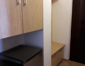 Studio à louer dans Cluj-napoca, zone Zorilor