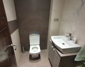 Appartement 3 chambres à louer dans Floresti