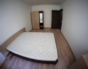 Appartement 3 chambres à louer dans Cluj-napoca, zone Floresti