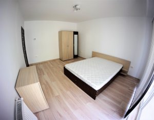 Appartement 3 chambres à louer dans Cluj-napoca, zone Floresti