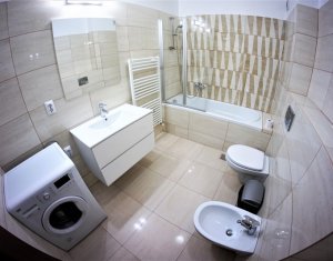 Appartement 3 chambres à louer dans Cluj-napoca, zone Marasti