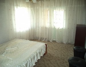 Appartement 3 chambres à louer dans Cluj-napoca, zone Manastur