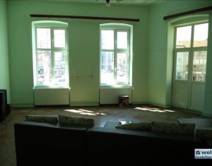 Lakás 3 szobák kiadó on Cluj-napoca, Zóna Centru