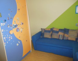 Lakás 4 szobák kiadó on Cluj-napoca, Zóna Manastur