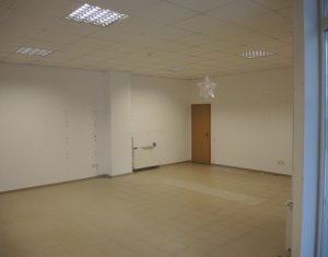 Espace Commercial à vendre, 55m2 dans Cluj-napoca, zone Centru