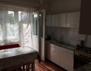 Appartement 3 chambres à louer dans Cluj-napoca, zone Centru