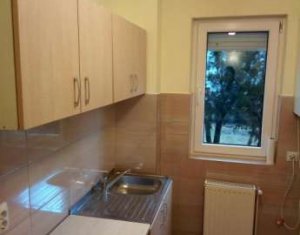 Appartement 3 chambres à louer dans Cluj-napoca, zone Manastur