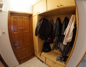 Appartement 3 chambres à louer dans Cluj-napoca, zone Manastur