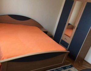Appartement 3 chambres à louer dans Cluj-napoca, zone Marasti