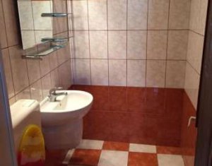 Appartement 3 chambres à louer dans Cluj-napoca, zone Marasti