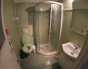 Appartement 4 chambres à louer dans Cluj-napoca, zone Manastur
