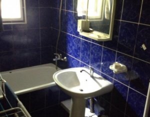 Appartement 3 chambres à louer dans Cluj-napoca, zone Marasti