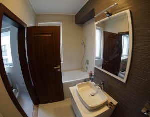 Appartement 3 chambres à louer dans Cluj-napoca, zone Zorilor