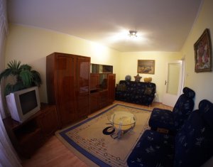 Appartement 3 chambres à louer dans Cluj-napoca, zone Manastur