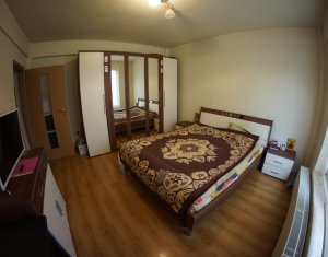 Appartement 3 chambres à louer dans Cluj-napoca, zone Buna Ziua