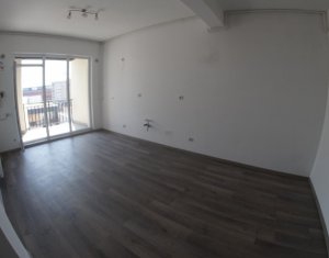 Bureau à louer, 49m2 dans Cluj-napoca, zone Centru