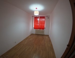 Appartement 3 chambres à louer dans Cluj-napoca, zone Grigorescu