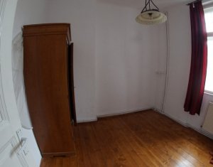 Lakás 4 szobák kiadó on Cluj-napoca, Zóna Centru