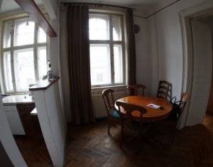 Lakás 4 szobák kiadó on Cluj-napoca, Zóna Centru