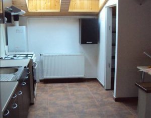 Lakás 4 szobák kiadó on Cluj-napoca, Zóna Centru