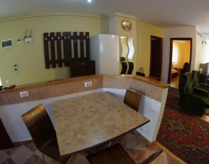 Lakás 4 szobák kiadó on Cluj-napoca, Zóna Centru