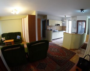 Lakás 4 szobák kiadó on Cluj-napoca, Zóna Centru