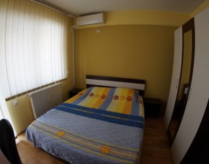 Lakás 4 szobák kiadó on Cluj-napoca, Zóna Centru