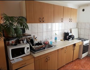 Lakás 3 szobák kiadó on Cluj-napoca, Zóna Zorilor