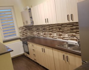 Appartement 3 chambres à louer dans Cluj-napoca, zone Marasti