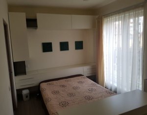 Appartement 3 chambres à louer dans Cluj-napoca, zone Zorilor