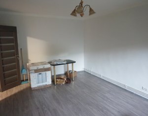 Appartement 3 chambres à louer dans Cluj-napoca, zone Zorilor