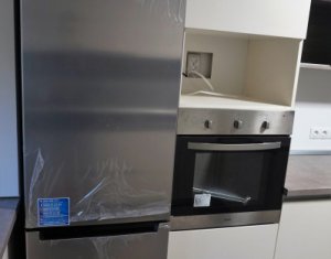 Appartement 3 chambres à louer dans Cluj-napoca, zone Zorilor