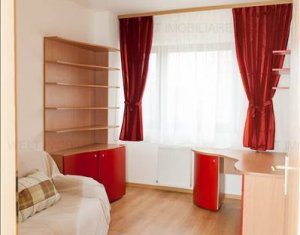 Appartement 3 chambres à louer dans Cluj-napoca, zone Marasti